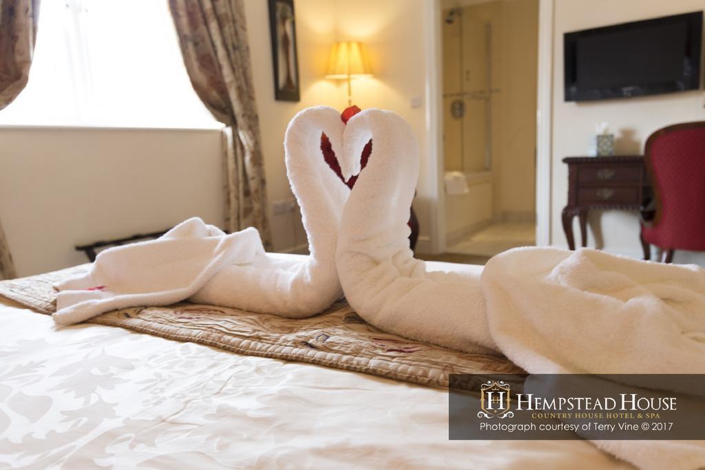 Hempstead House Hotel & Restaurant Ситтингбурн Номер фото
